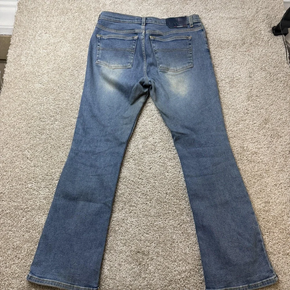 Y2K BCBGMAXAZRIA Bootcut Jeans Womens 7/8R Medium Wash Mid Rise Stretch Denim